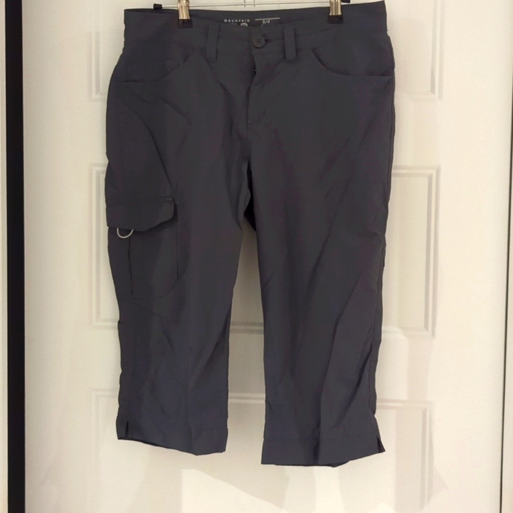 Mountain Hardwear Mirada Capri Pants Womens 8 Gray Outdoor Lightweight Hiking